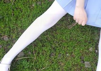 更新西尔酱的黑丝校服写真，这完全是我的画面——只不过我的人生和她的校服毫不相关！