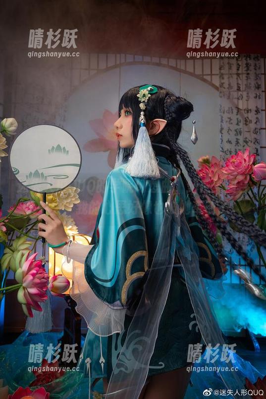 迷失人形QUQ 迷失人形QUQ的学院幻想曲,站在美图合集中央,我的心思好像也被她牵动了。