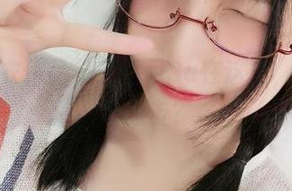 高清泳衣作品集，逐月Su在这里，你敢不敢点击？