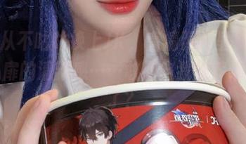 阿九从不咕咕换上JK，高清照片里那种直入心扉的清新感……敢问自我修养哪里去了？