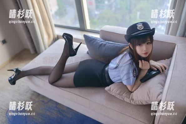 夏日到来，雪琪SAMA写真图集恰好给我塞了个“流行趋势”
