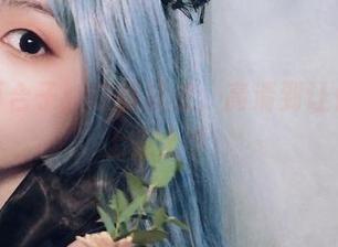 青水百合子：校服壁纸，高清到让你想穿上去上学！