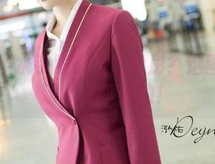 青豆客 - 水手服碰上赵伊彤？这图集你看了不会沉迷的！