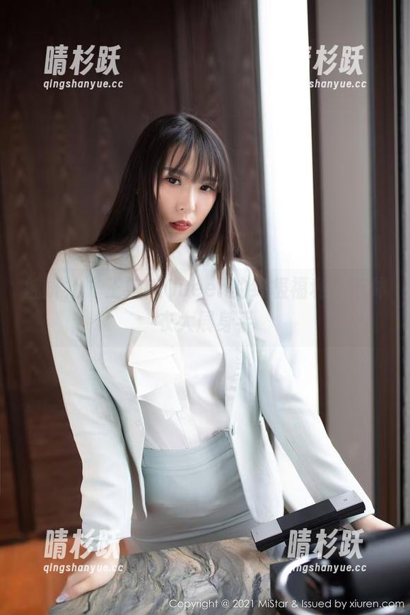 魅妍社 - 王婉悠Queen的终极福利：连体衣大展身手