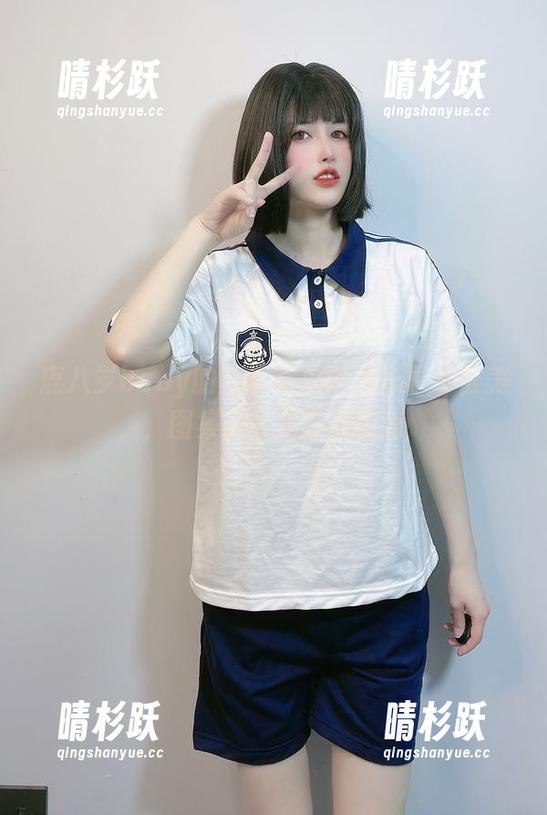鹿八岁baby 鹿八岁baby的花嫁私拍听上去原本很美,图集却让我有点困惑