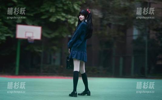 鹿八岁baby 鹿八岁baby与女友的照片,难道是新的壁纸期望?